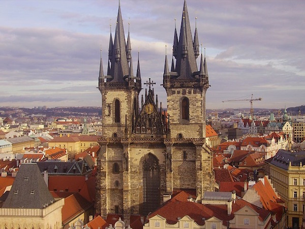 To find Tyn Cathedral, just look up.